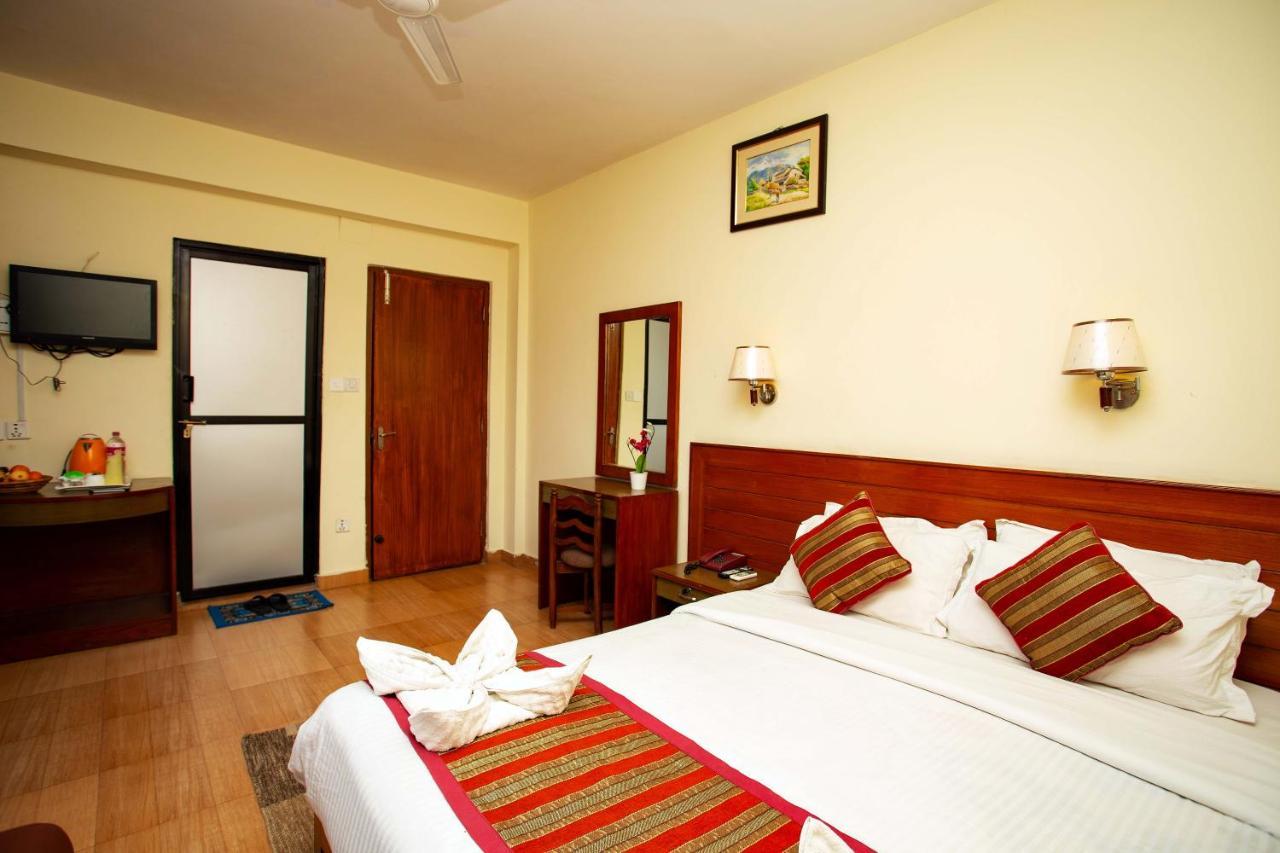 Hotel Orchid Pokhara Exterior foto