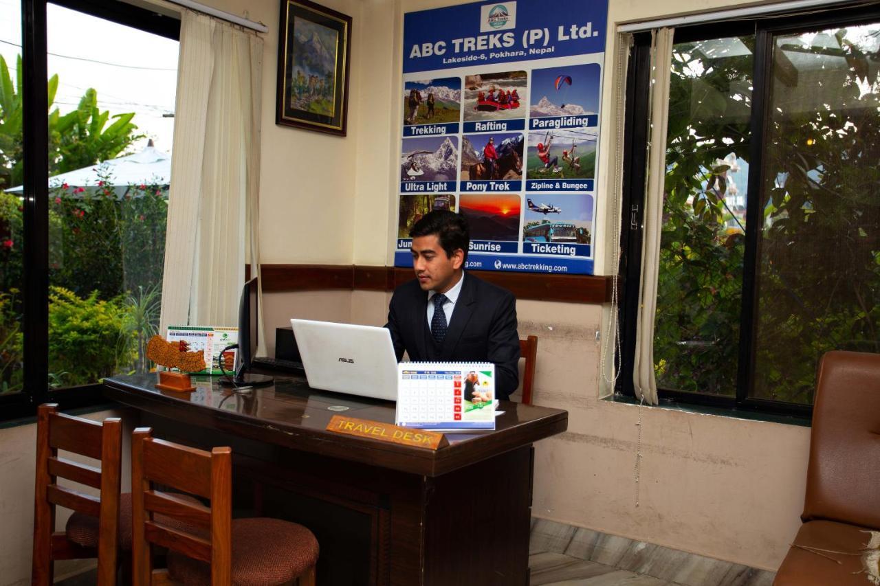 Hotel Orchid Pokhara Exterior foto